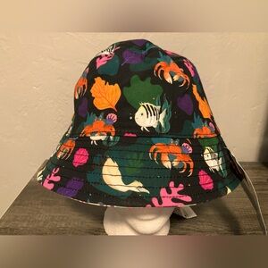 Disneys Little Mermaids 🧜‍♀️ Reversible Bucket Hat